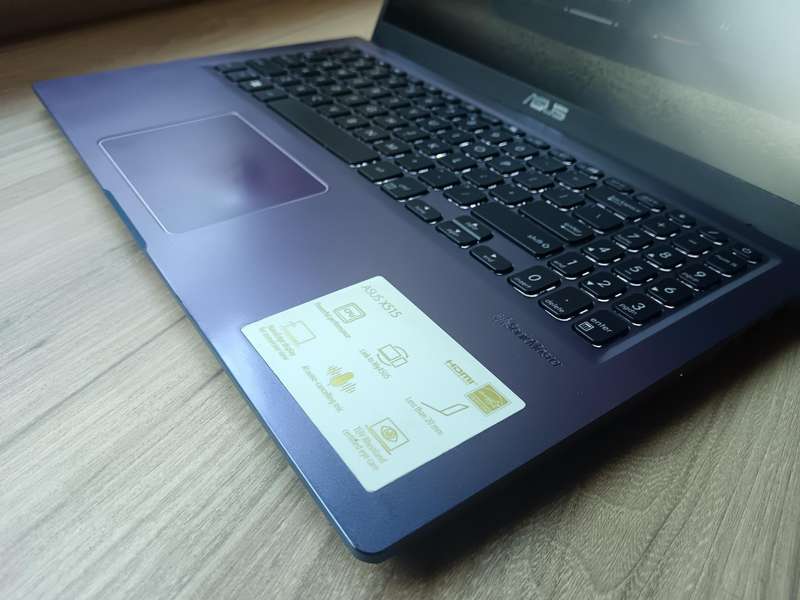 Asus Vivobook X515EA Intel Core I7 11th Gen + Free Laptop Bag