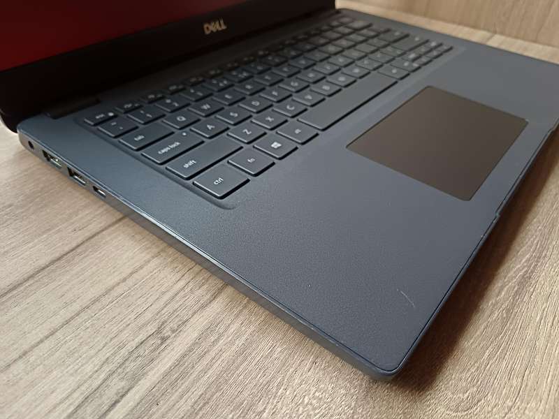 Dell Latitude 3410 Intel Core i5 10th Gen + Free Laptop Bag