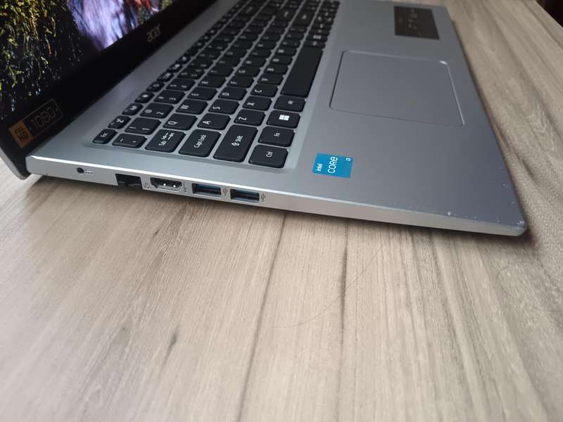 Acer Aspire 3 A315-58 Intel Core I3 11th Gen + Free Laptop Bag