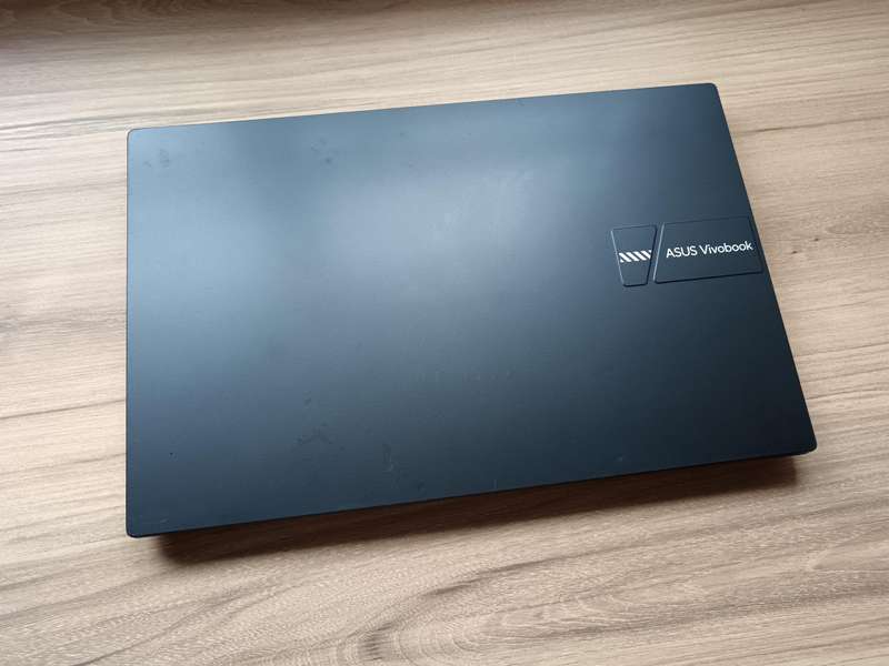 ASUS Vivobook 15 X1504ZA Intel Core I3 12th Gen + Free Laptop Bag
