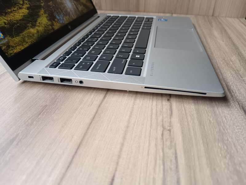 HP EliteBook 830 G8 Intel Core I5 11th Gen + Free Laptop Bag