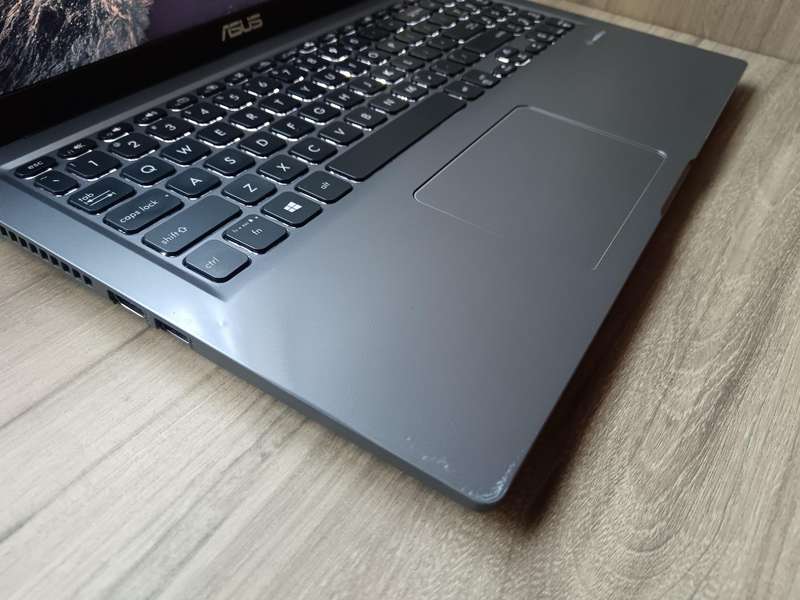 Asus Vivobook X515EA Intel Core I5 11th Gen + Free Laptop Bag