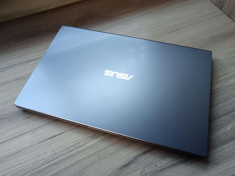 Asus Vivobook X515EA Intel Core I5 11th Gen + Free Laptop Bag