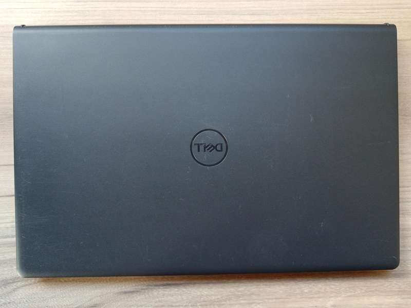 Dell Vostro 3520 Intel Core I3 12th Gen + Free Laptop Bag