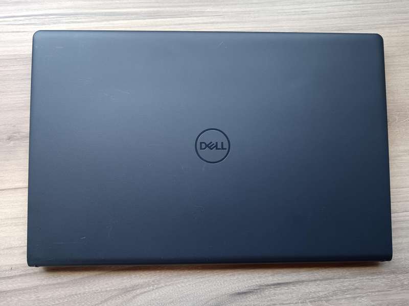 Dell Vostro 3520 Intel Core i5 11th Gen + Free Laptop Bag