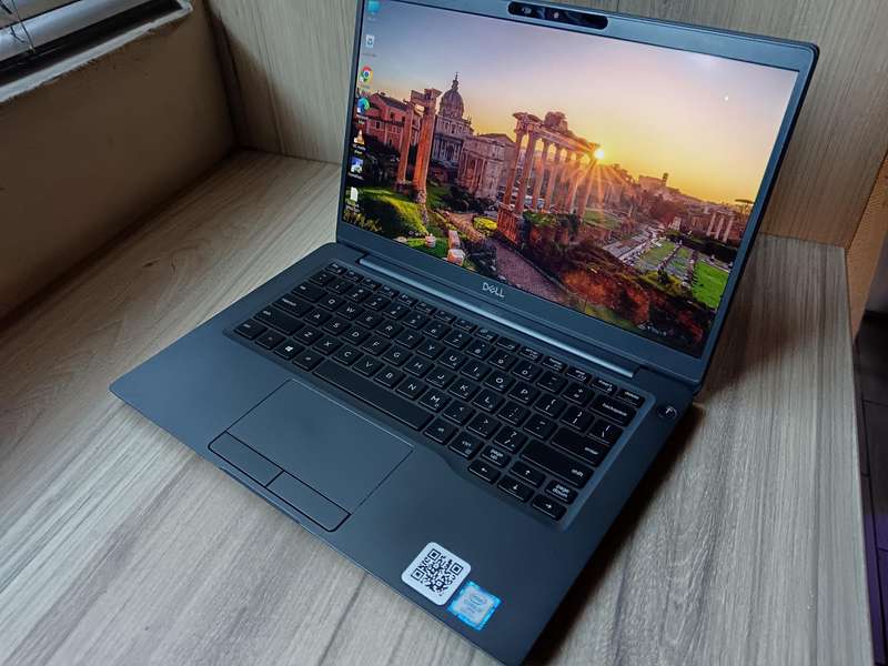 Dell Latitude 7300 TOUCHSCREEN Intel Core i7 + Free Laptop Bag