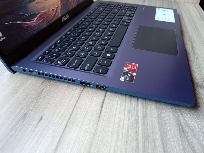 Asus Vivobook X515 AMD Ryzen 5 + Free Laptop Bag