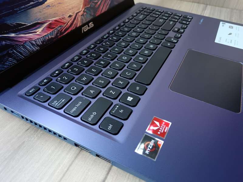 Asus Vivobook X515 AMD Ryzen 5 + Free Laptop Bag