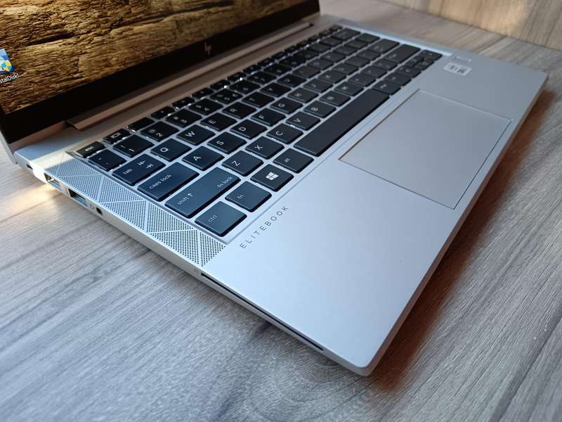 Hp EliteBook 830 G7 Intel Core i7 + Free Laptop Bag