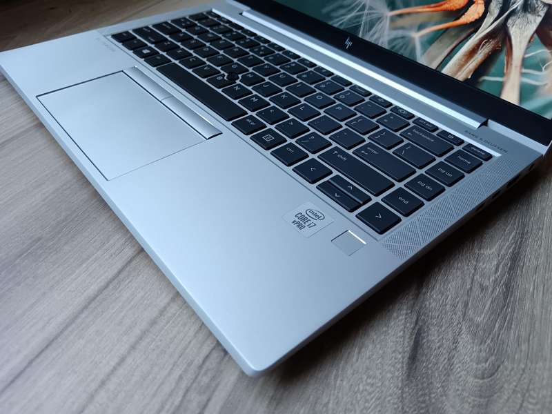 Hp EliteBook 840 G7 Intel Core i7 + Free Laptop Bag