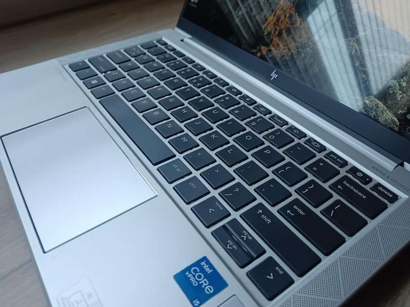 HP EliteBook 830 G8 Intel Core I5 11th Gen + Free Laptop Bag
