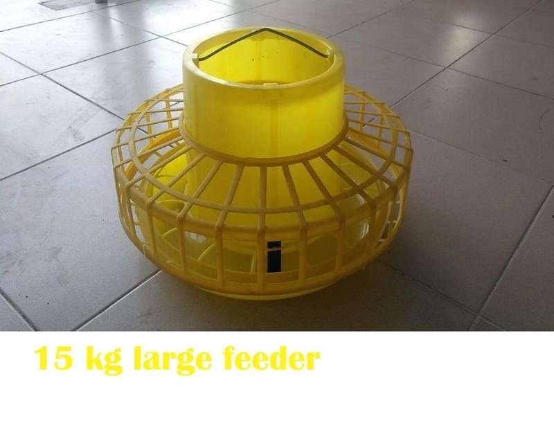 Large Chicken Feeder 15 kg