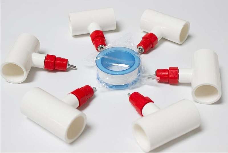 Chicken Waterer Nipples with PVC Tee Fittings-10 Pieces