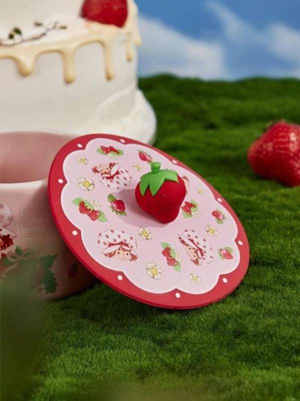Strawberry Shortcake lid only -cup size