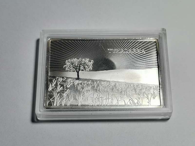 BEAUTIFUL NELSON MANDELA 1OZ PROOF SILVER BAR. "TYHALARHA".