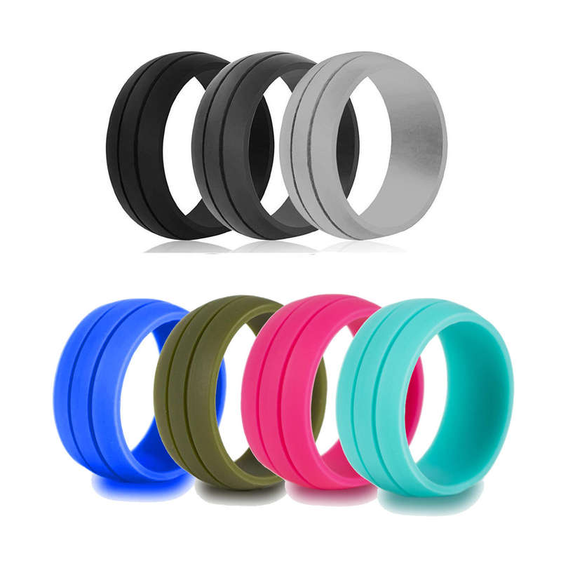 SILICONE RINGS, ASSORTED SIZES AND COLORS  - 17 IN TOTAL