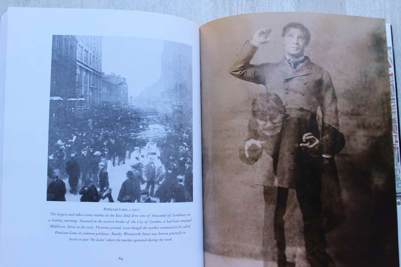 Jack the Ripper and the East End / Ackroyd