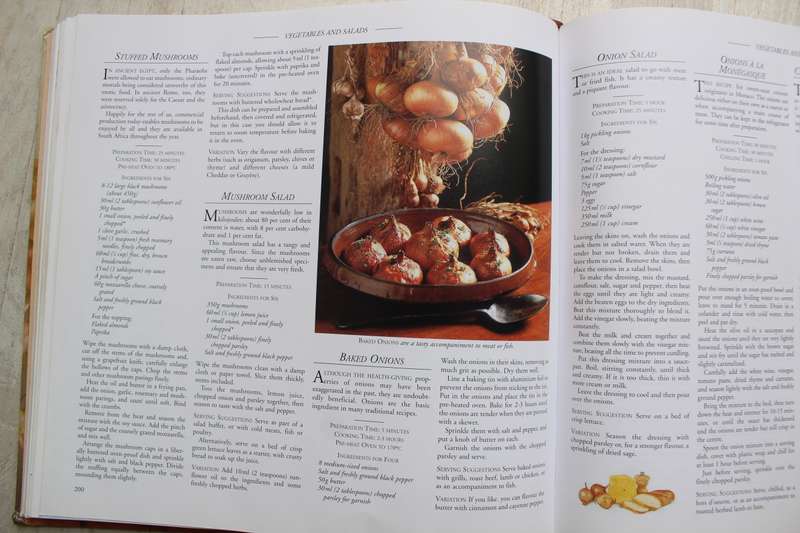 South African Cookbook / Heritage Publishing