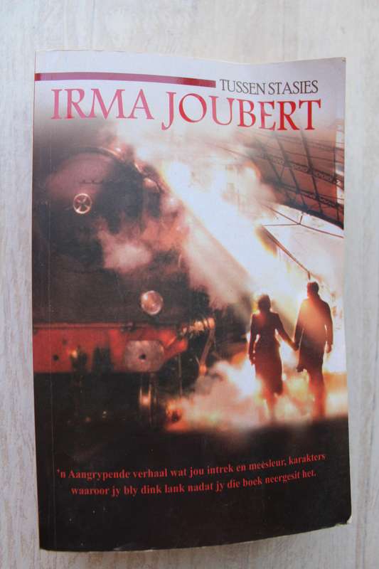 Tussen Stasies - Irma Joubert