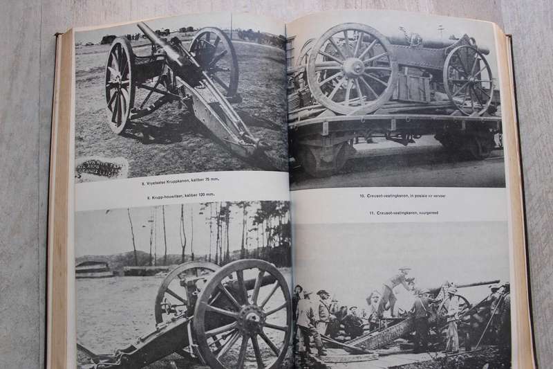 Die Geskiedenis van die Tweede Vryheidsoorlog In Suid Afrika, 1899-1902 +  volume 1  -Breytenbach