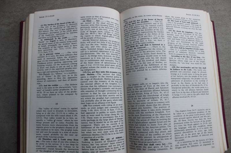 Ellicot's Bibel Commentary in one volume