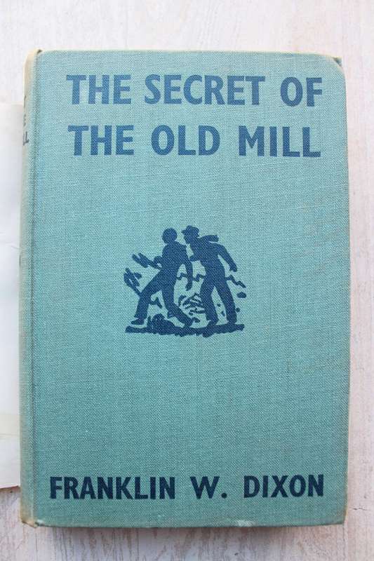 The secret of the old mill - Hardy Boys / Dixon