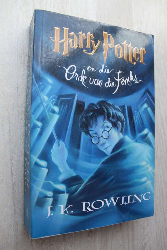 Harry Potter en die Orde van die Feniks - J.K. Rowling