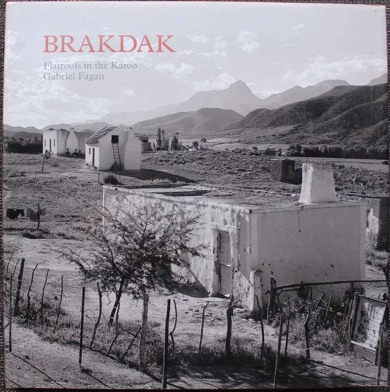 Brakdak - Flatroofs in the Karoo - By Gabriel Fagan