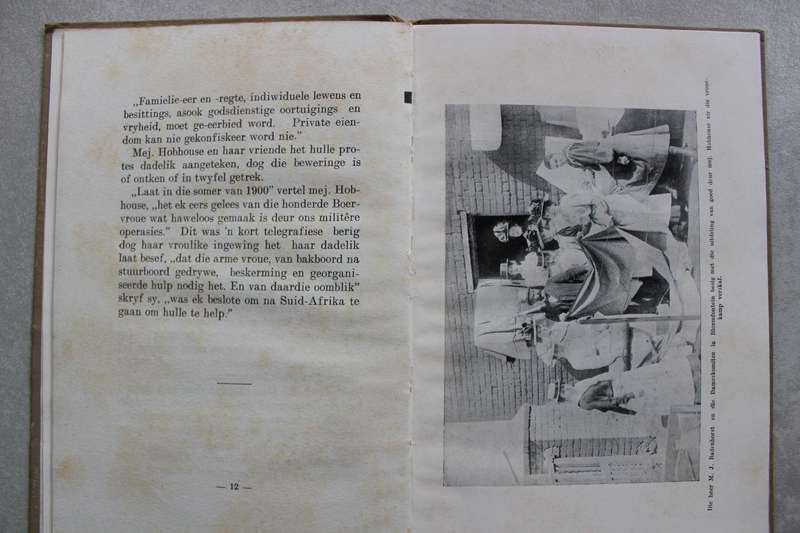 Tot Nagedagtenis van Emily Hobhouse -- Dr N. J. van der Merwe