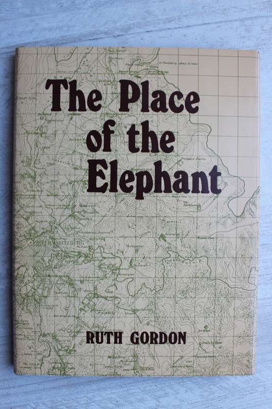 The Place of the Elephant - Gordon, Ruth