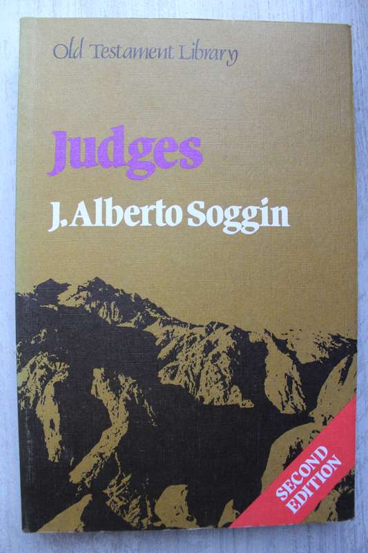 Old Testament Library Commentary on Judges / Soggin