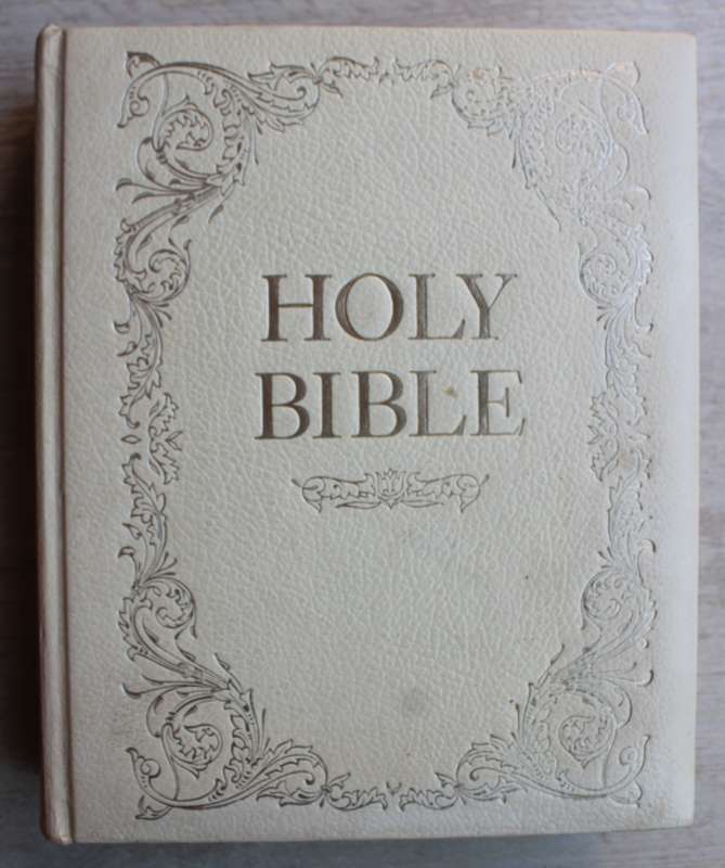 Large Holy Bible Authorized King James Version