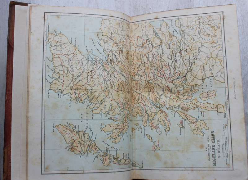 History of The Scottish Higlands Clans and Regiments - Keltie