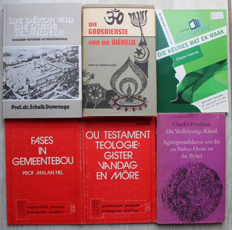 10 x Teologiese boeke weggee geprys