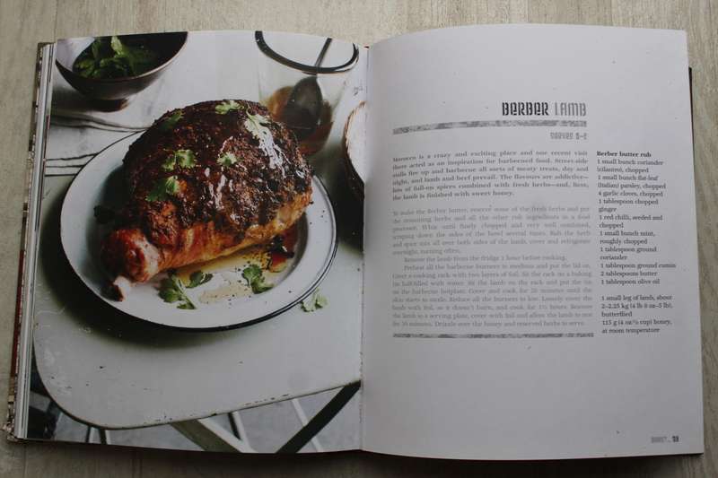 Fired Up: No Nonsense Barbecuing - Ross Dobson
