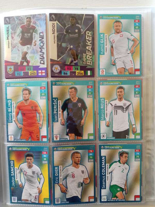Panini Adrenalyn Football/Soccer Trading Cards