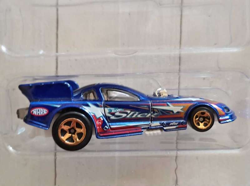 HOTWHEELS