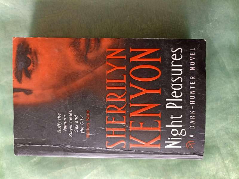 Dark-Hunter #1 Night Pleasures  Sherrilyn Kenyon