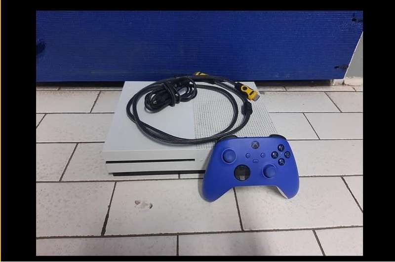 XBOX ONE S