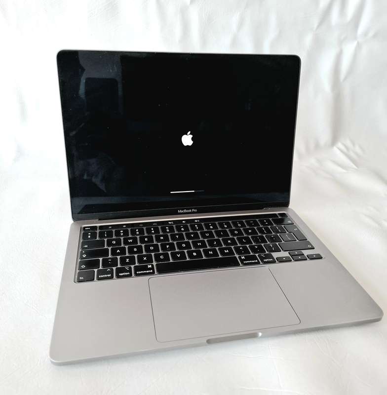 Apple Macbook Pro A2551 13 inch 2020 refurbished