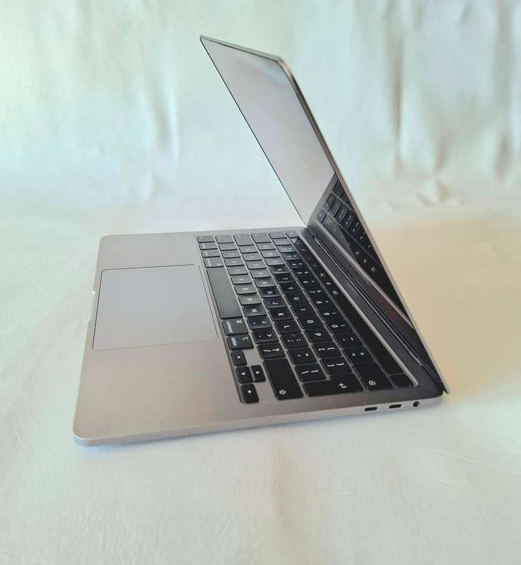 Apple Macbook Pro A2551 13 inch 2020 refurbished