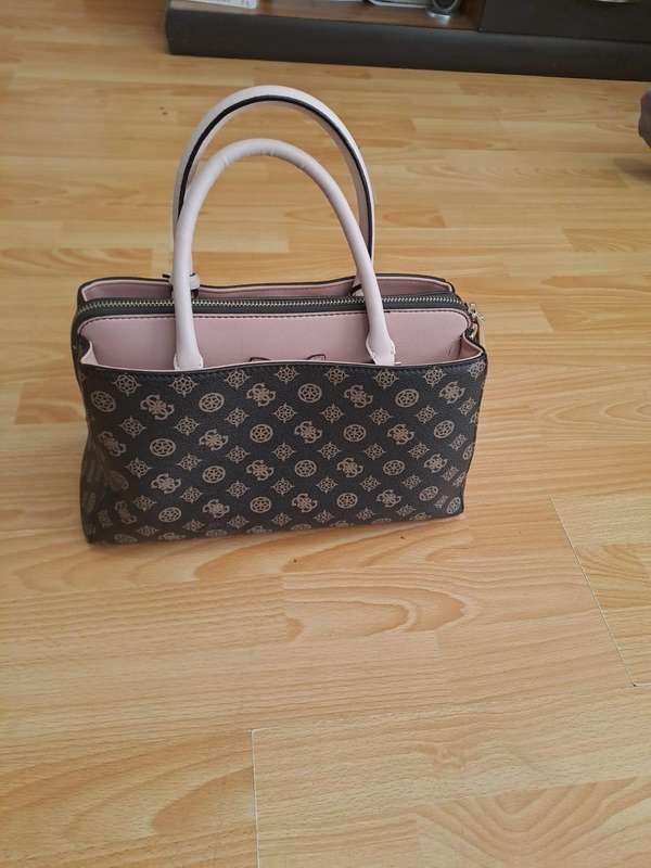 GUESS Satchel bag