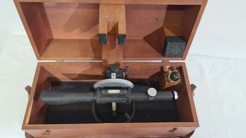 Vintage Starret Surveyors Level