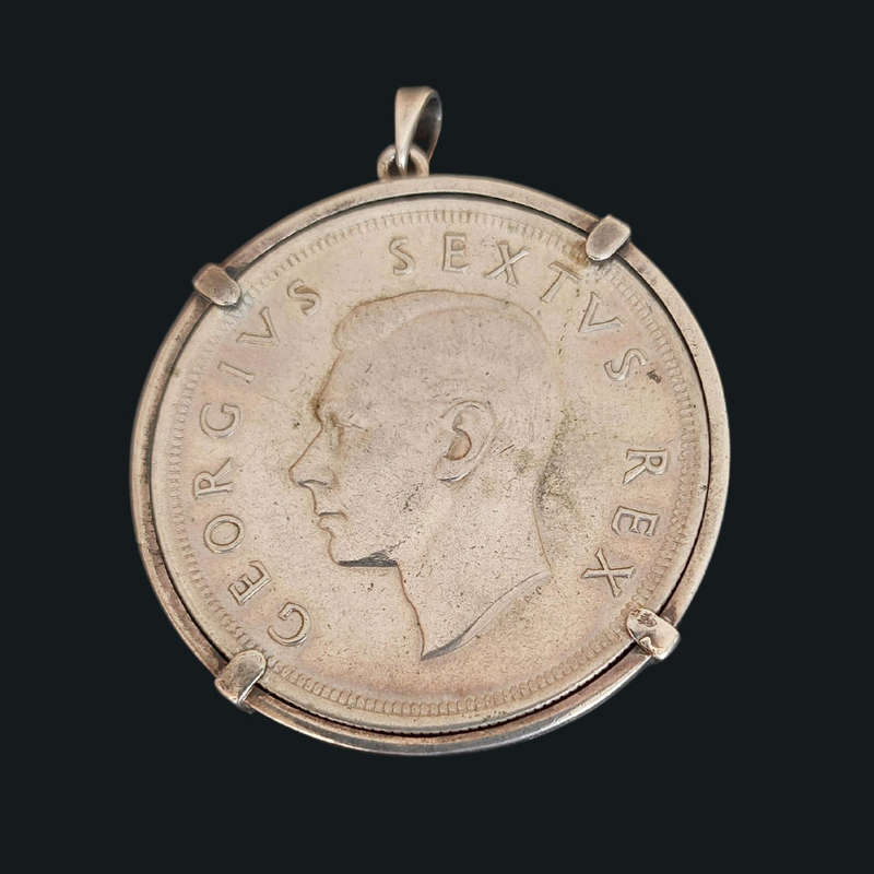 George VI Five Shilling Coin set in silver pendant frame