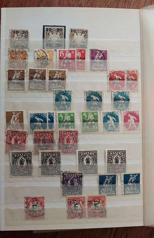 German State - Bavaria Album, 14 pages of Bayern stamps, selection of UMM - USED, see below