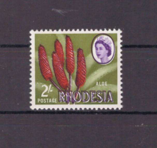 Rhodesia, 1966, QEll, 2/-, UMM, Variety - Prominant colour shift