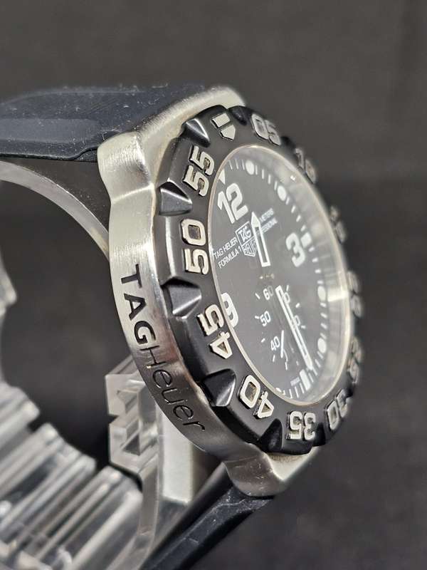 Tag Heuer WAH1010 Grande Date Black Dial