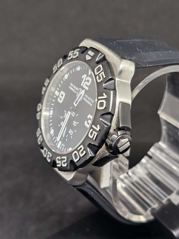 Tag Heuer WAH1010 Grande Date Black Dial