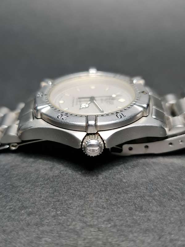 Swiss Heuer 2000 Professional quartz 962.213