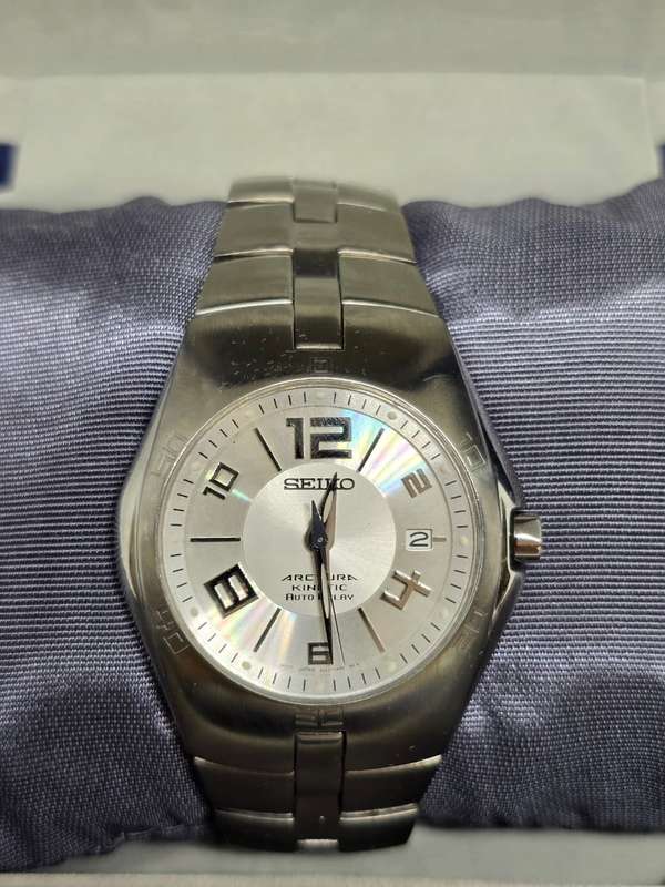 Seiko 3J32-0AP0 full house